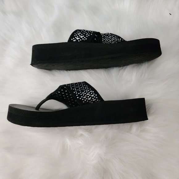 Black Sketchers Sandals Flip Flops - Picture 5 of 5